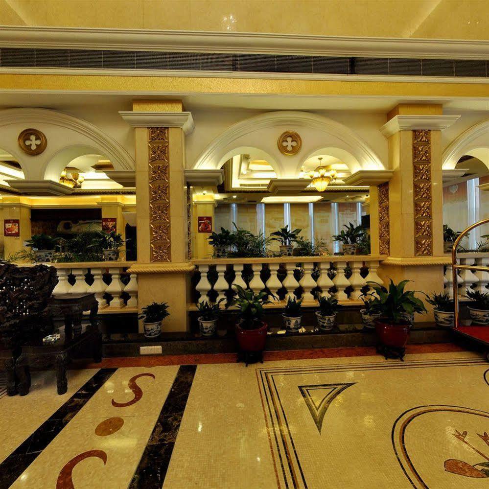 Vienna Hotel In Pinghu Square Thẩm Quyến Ngoại thất bức ảnh
