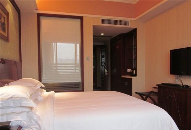 Vienna Hotel In Pinghu Square Thẩm Quyến Phòng bức ảnh